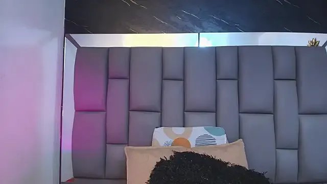 _MiaBrown_