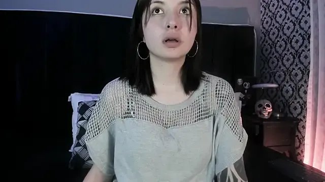 Adeelinee