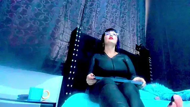 amareto_queen