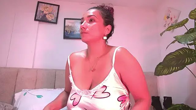 Freechat amber_demons2021 on StripChat