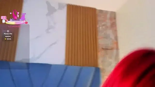 Freechat angel__red_ on StripChat