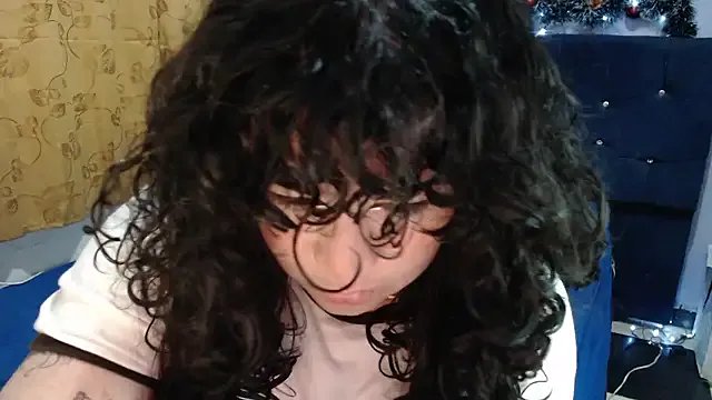 ANGELIQUE_KLANE