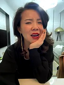 anna_kk on StripChat 