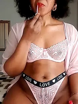 BabySweetDee on StripChat