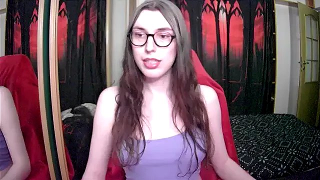 Freechat bluerose00 on StripChat