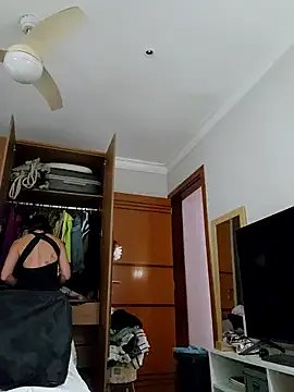Freechat BrendaSun on StripChat