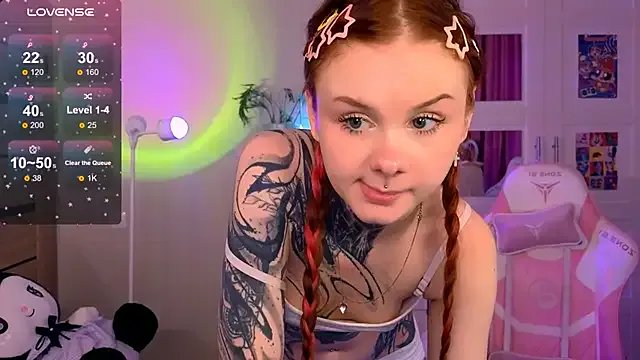 Group Britney_Lynch on StripChat