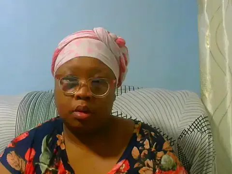 Freechat BUSTYTUMIXX23 on StripChat