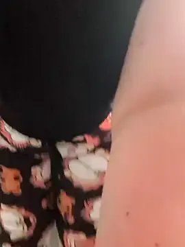 Canadian_BBW on StripChat 