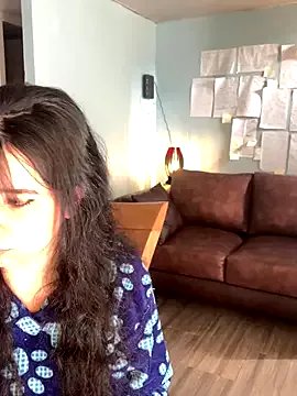 Freechat Canneela on StripChat