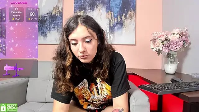 Freechat chubby_vanniie_ on StripChat