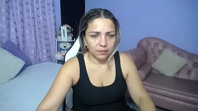 Freechat cum_bigass on StripChat