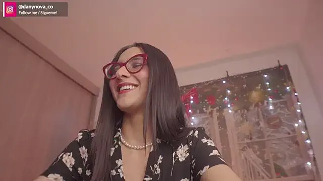 Freechat DanyNova_Co on StripChat