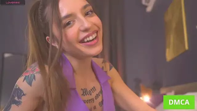 Deeptalkss on StripChat