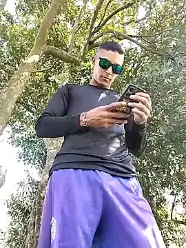 Freechat Demiansteven2 on StripChat