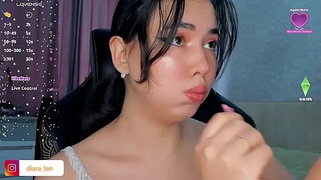 Freechat Diara_1an on StripChat