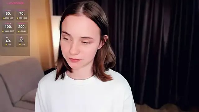 Freechat EditaBumford on StripChat