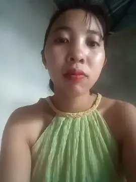 emaame68 on StripChat 