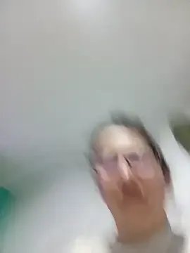 Freechat emilypoppy3 on StripChat