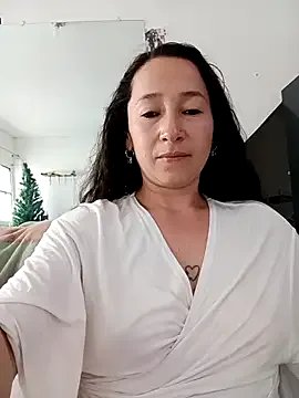 Freechat emilypoppy3 on StripChat