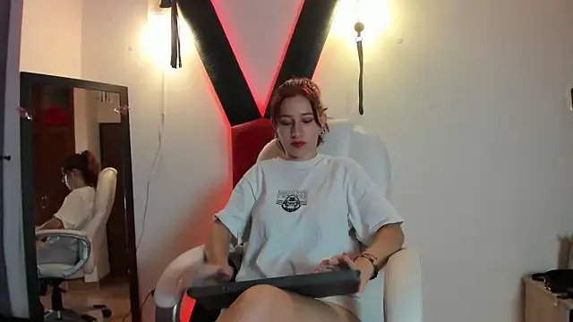 Escarleth_69 room chat