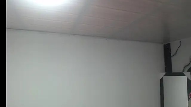 esmeralda-bk on StripChat