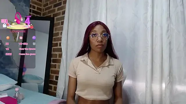 esmeralda-bk on StripChat