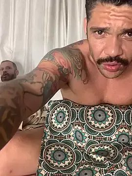 Freechat grossocalibre20 on StripChat
