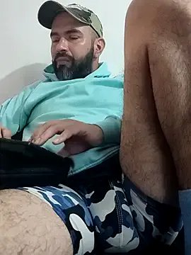 hairyandbigmann