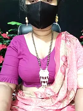 Idhika-Paul on StripChat