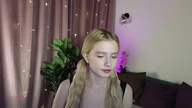 jenny_bunny_ on StripChat