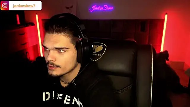 Freechat JordanShow on StripChat
