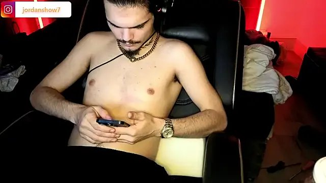 Freechat JordanShow on StripChat