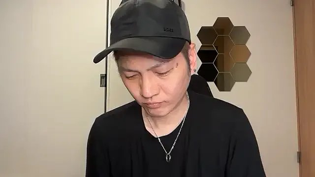 Freechat ken_0927 on StripChat