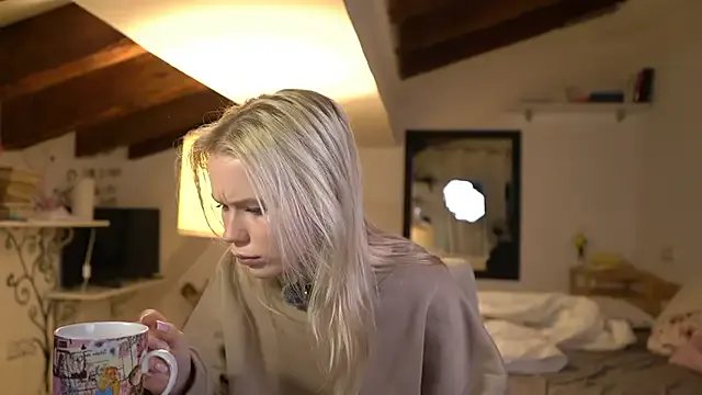 Freechat LexieLoree on StripChat