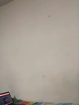 Freechat logannth on StripChat