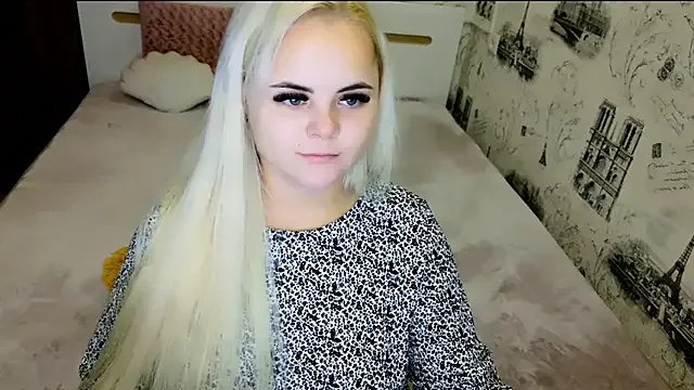 Freechat lovely-eyes on StripChat