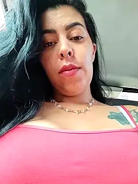 Freechat Luianna on StripChat