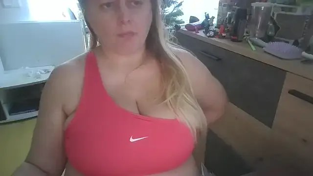 Freechat Meliss_Official9 on StripChat