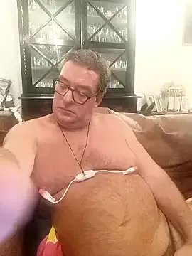 Freechat MountJohnXL on StripChat