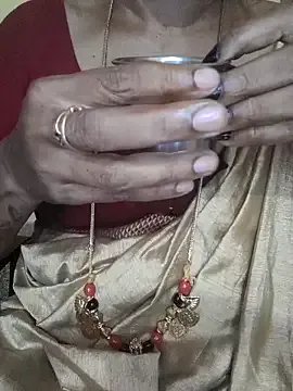 Freechat negatamil on StripChat