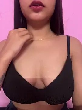 Freechat Niharika-23 on StripChat