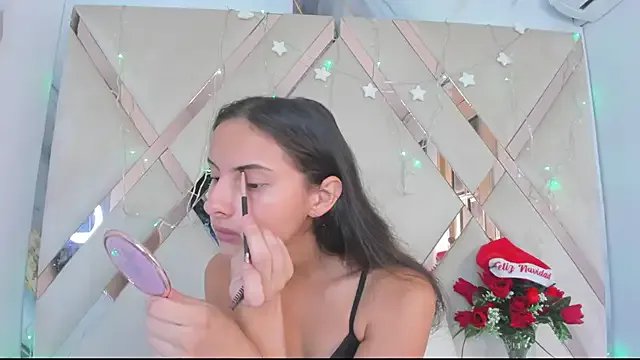 ninaht on StripChat