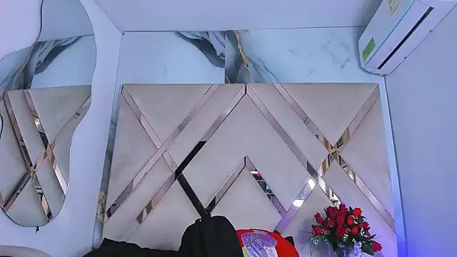 ninaht on StripChat