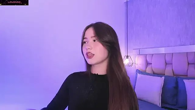 Freechat Roxie-Summers11 on StripChat