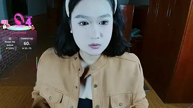 sallybing on StripChat 