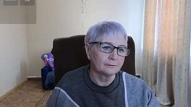 Freechat Sandra_Snowflake on StripChat