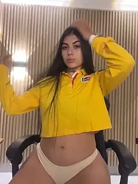 Sarasanders_4 on StripChat