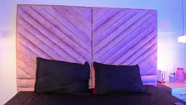 sasha_roldann on StripChat