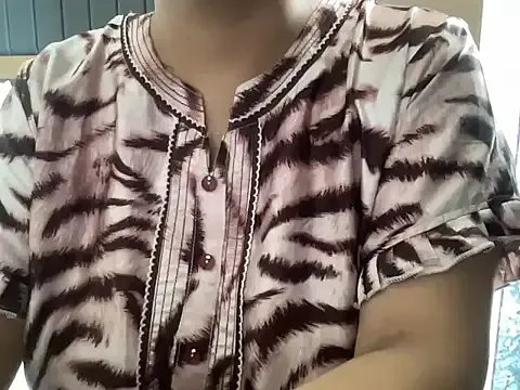 Freechat sassypooja on StripChat